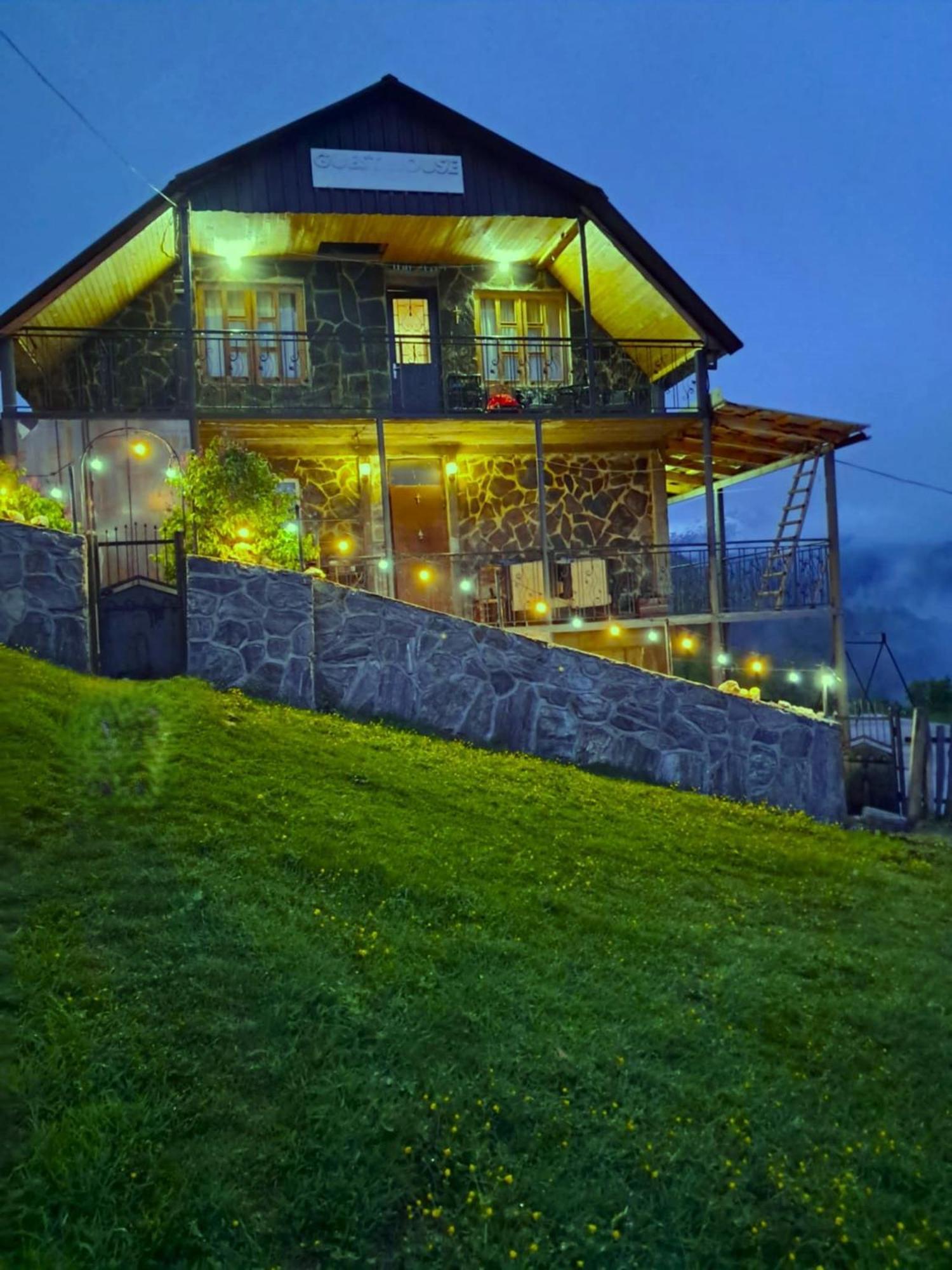Betegi Guest House Mestia Exteriér fotografie